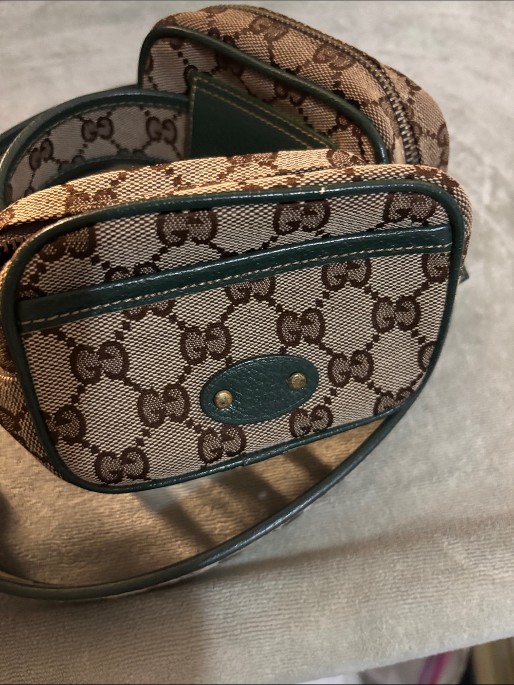 Gucci Beige GG Canvas Double Pouch Belt Bag with Green Trim - Picture 3 of 6